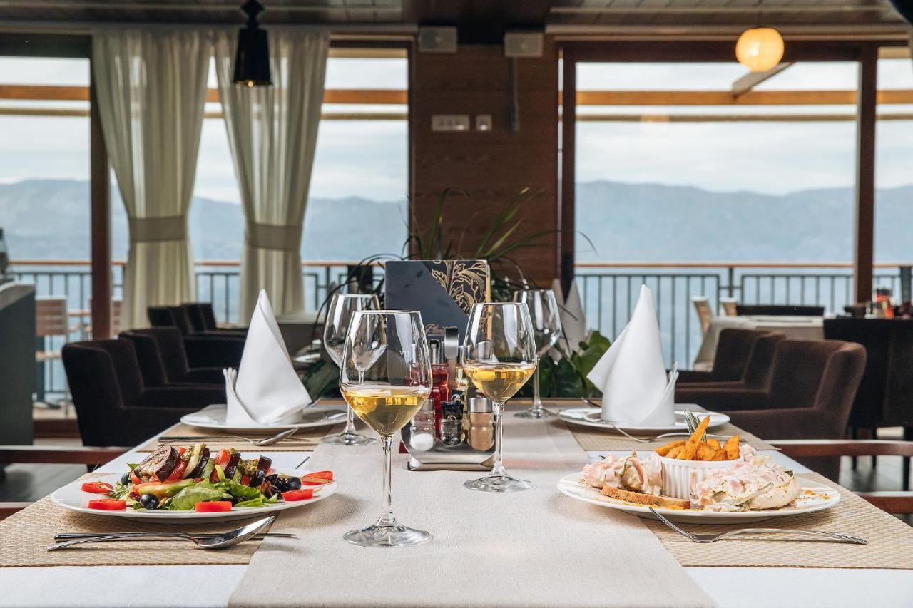 Hotel Sokoline Mandici ภายนอก รูปภาพ